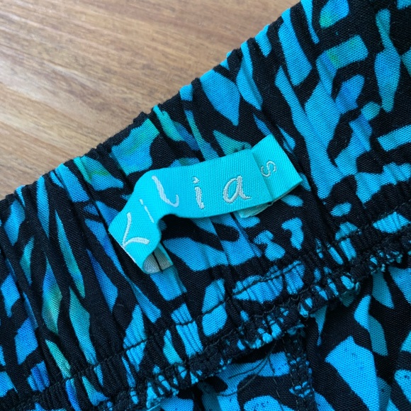 San Lorenzo Ruffle Pocket Shorts (XS) - Picture 2 of 4